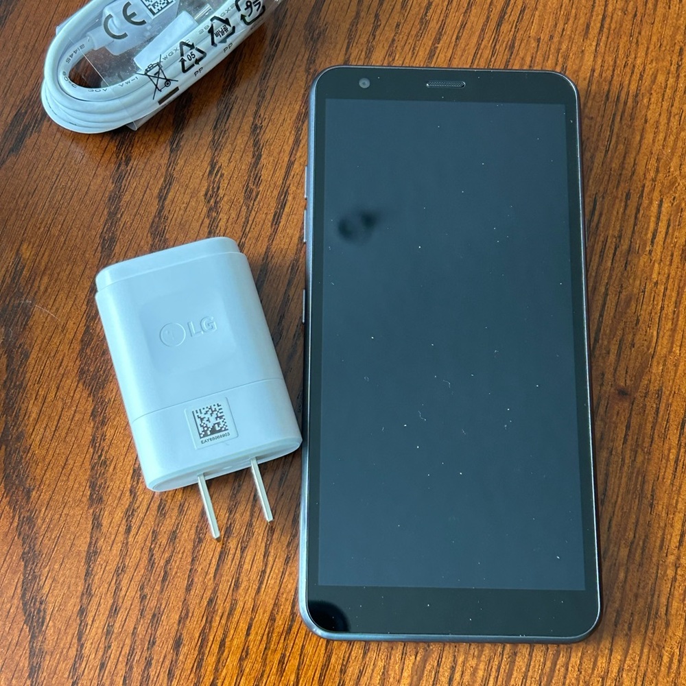 Cricket wireless LG escape plus 32GB gray smartphone